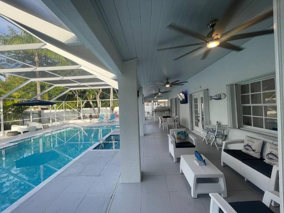 Home In Miami Bagian luar foto