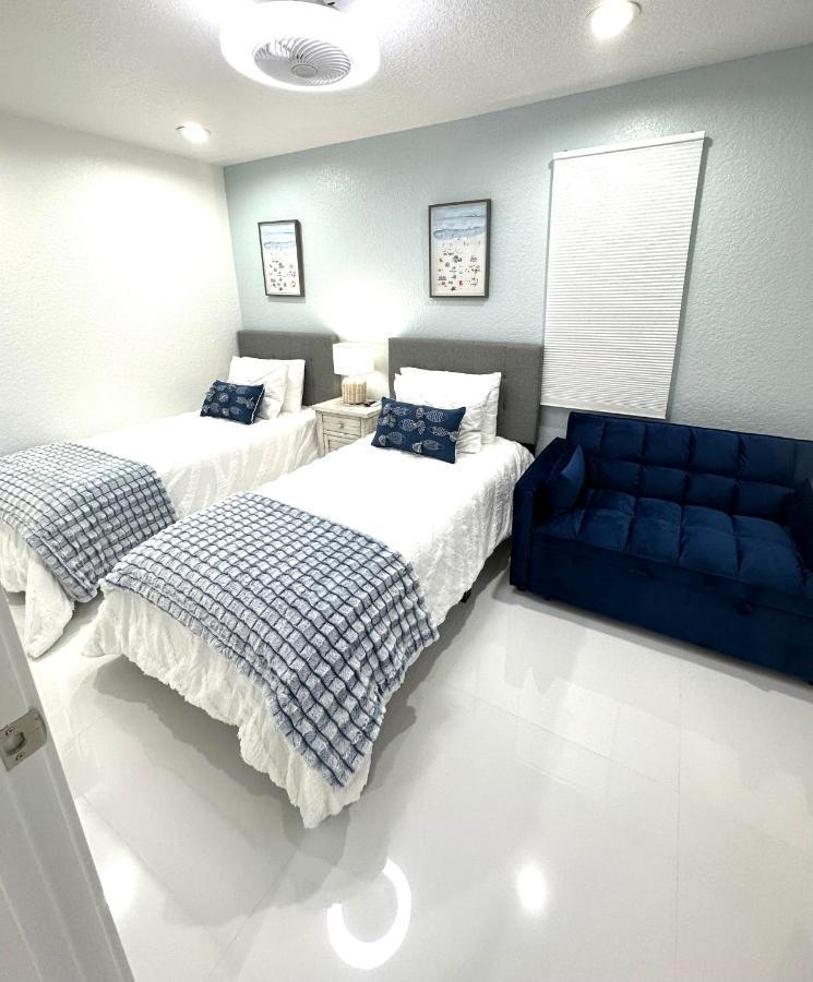 Home In Miami Bagian luar foto