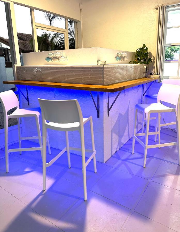 Home In Miami Bagian luar foto
