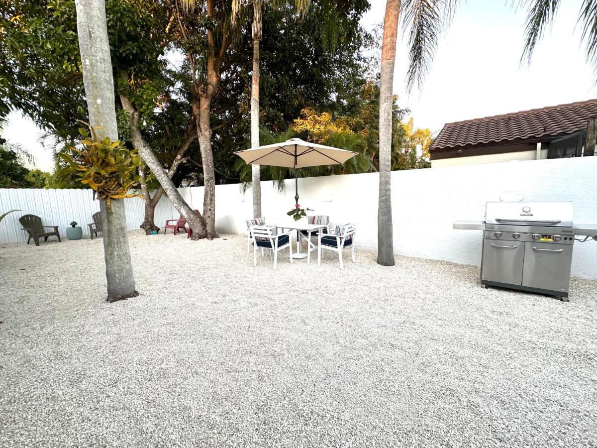 Home In Miami Bagian luar foto