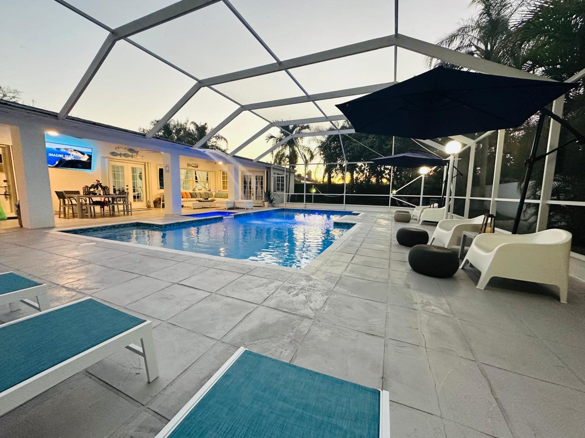 Home In Miami Bagian luar foto